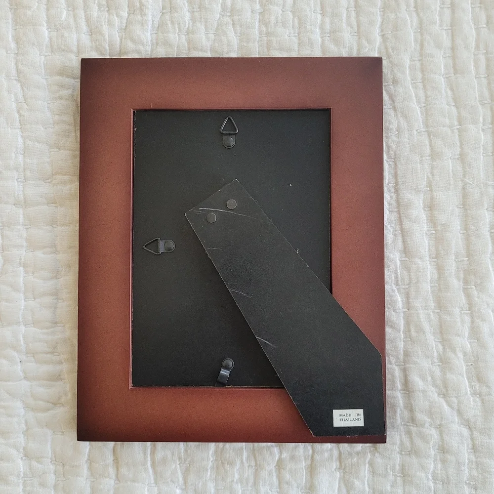 Brown Map Themed Etched Wood Picture Frame For 5